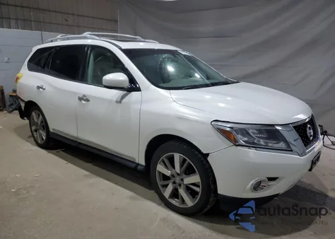 2013 Nissan Pathfinder S z USA, uszkodzony, nr VIN 5N1AR2MM0DC625582